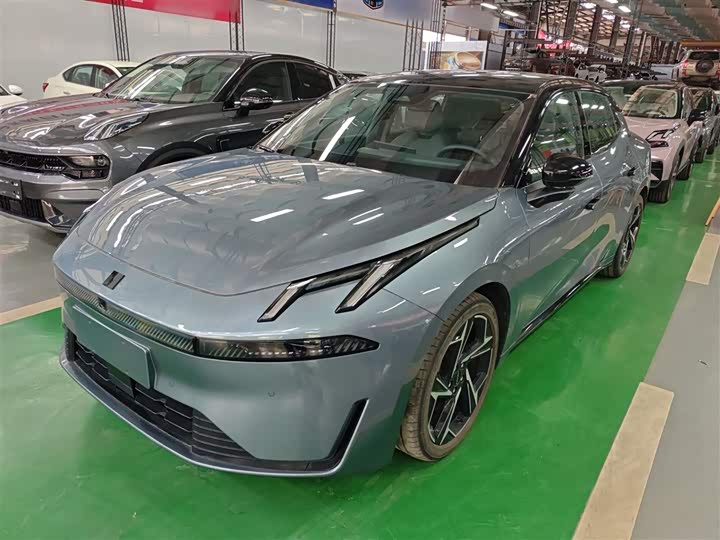 Lynk & Co 07 EM-P Hybrid, 2026 — фото 2 из 9