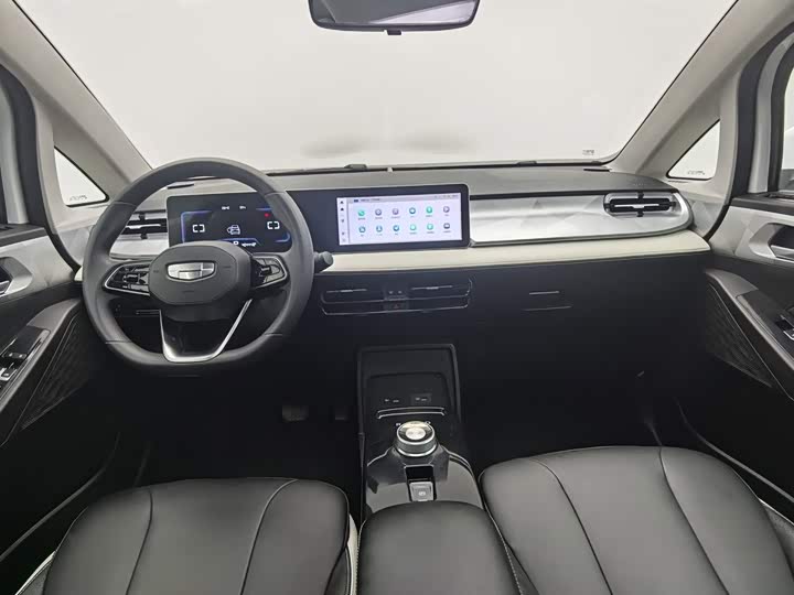 Geely Geometry E Firefly, 2023 — фото 5 из 9
