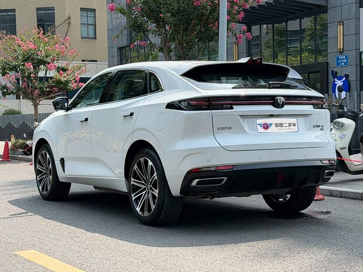 Changan UNI-K Hybrid, 2026 — фото 4 из 9