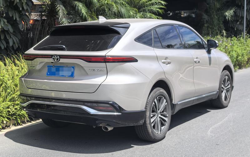 Toyota Venza, 2024 — фото 6 из 12