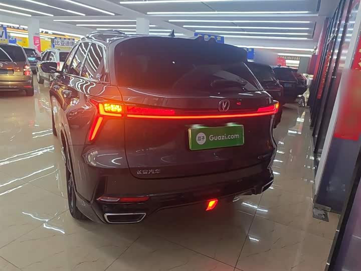 Changan CS75 Plus iDD, 2023 — фото 6 из 9