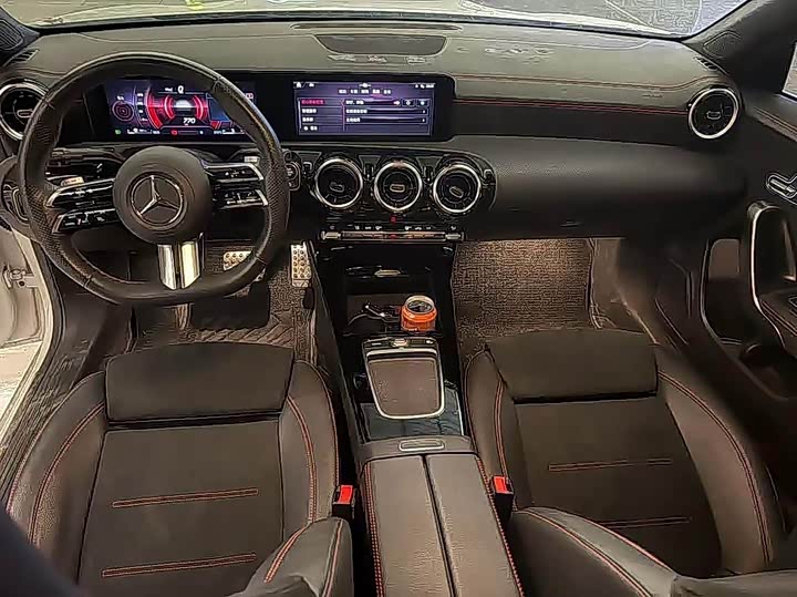 Mercedes-Benz CLA-Class, 2023 — фото 5 из 9