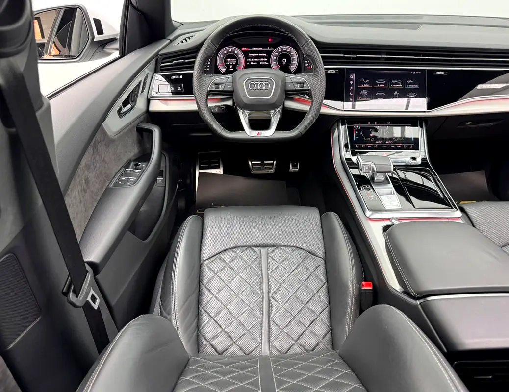 Audi Q8, 2022 — фото 8 из 10
