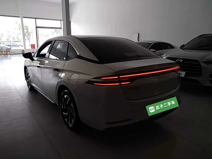 GAC Aion S Plus, 2023 — фото 5 из 9