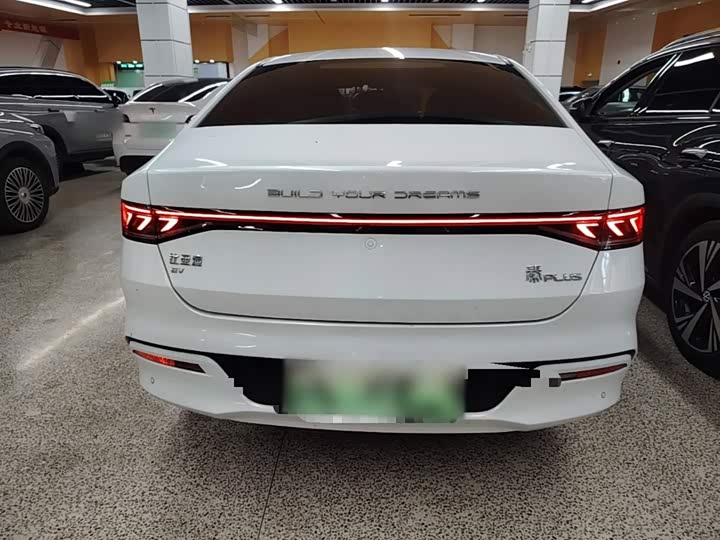 BYD Qin Plus, 2024 — фото 4 из 9