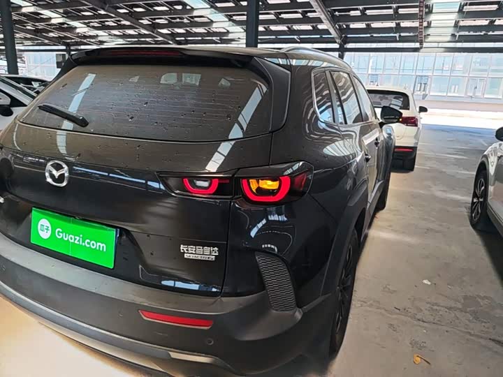 Mazda CX-50, 2024 — фото 8 из 9