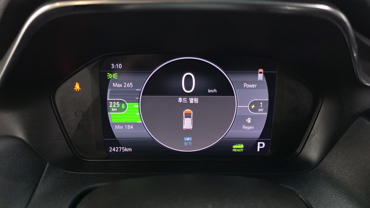 Chevrolet Bolt EV, 2022 — фото 8 из 12