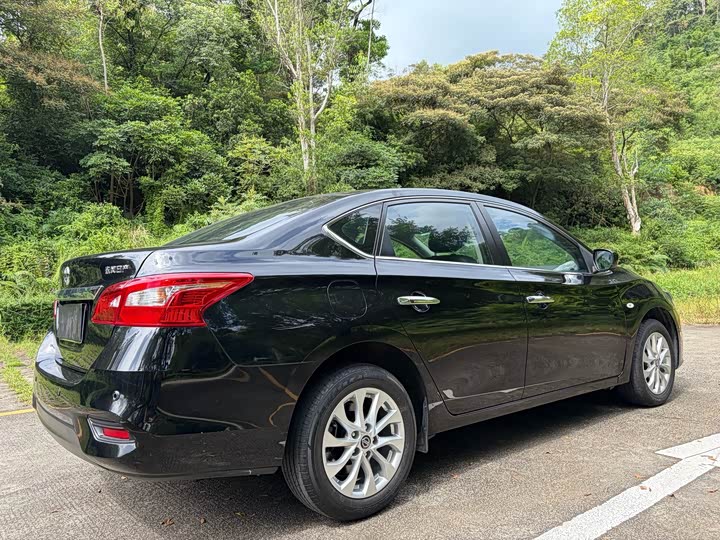 Nissan Sylphy, 2022 — фото 9 из 9