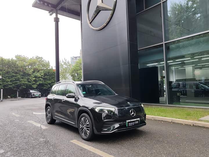 Mercedes-Benz EQB, 2024 — фото 2 из 9