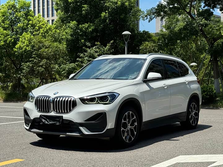 BMW X1, 2023 — купить в Калуге под ключ
