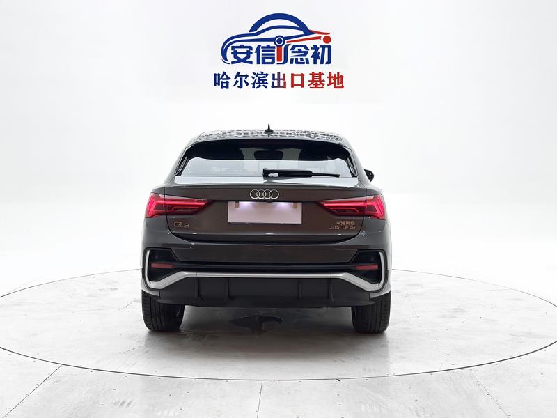Audi Q3 Sportback, 2023 — фото 6 из 12