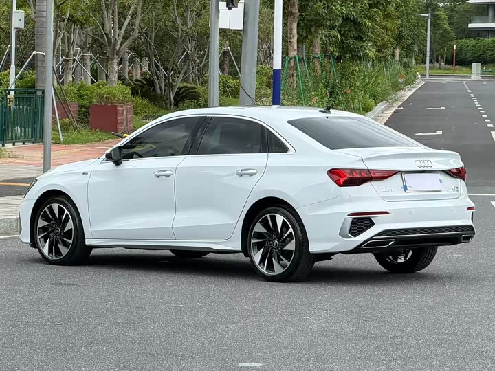 Audi A3, 2024 — фото 7 из 9