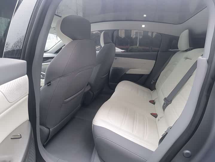 Dongfeng Yipai eπ 007, 2023 — фото 5 из 9