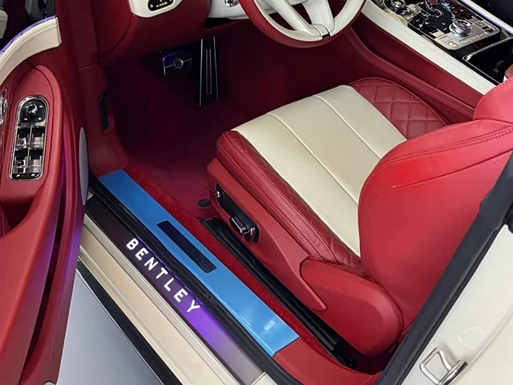 Bentley Continental GT, 2022 — фото 5 из 9