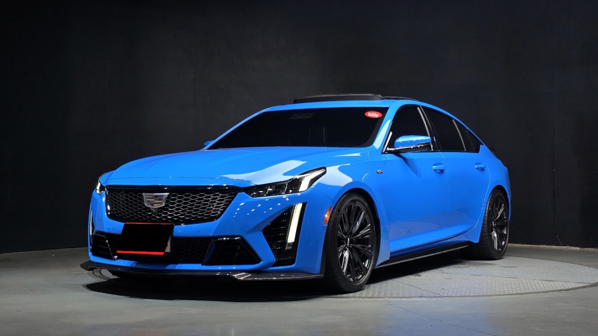 Cadillac CT5-V, 2023 — купить в Кирове под ключ