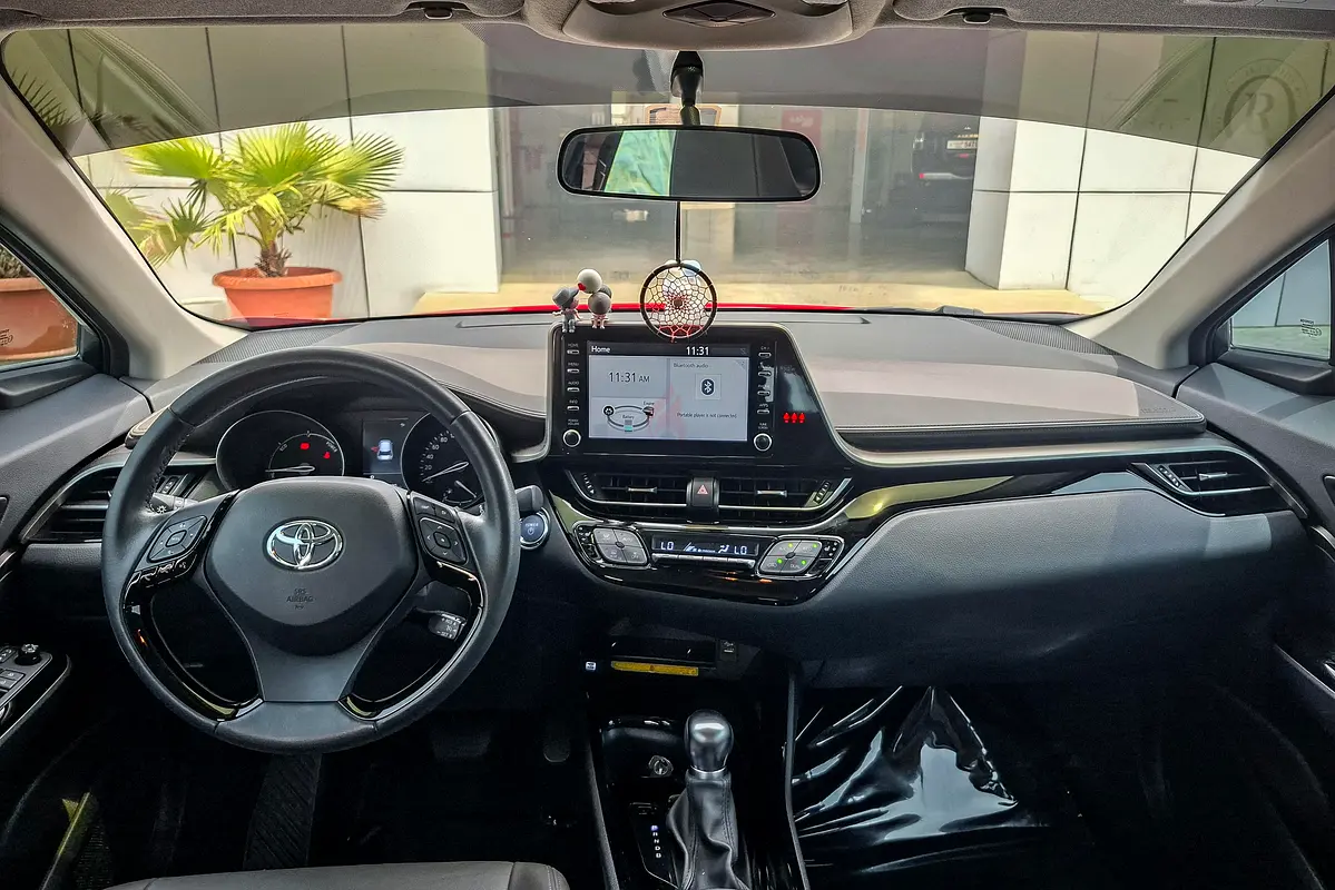 Toyota C-HR, 2023 — фото 9 из 10