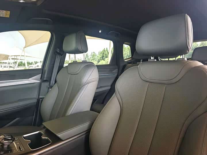 BYD Song Pro Hybrid, 2025 — фото 6 из 9