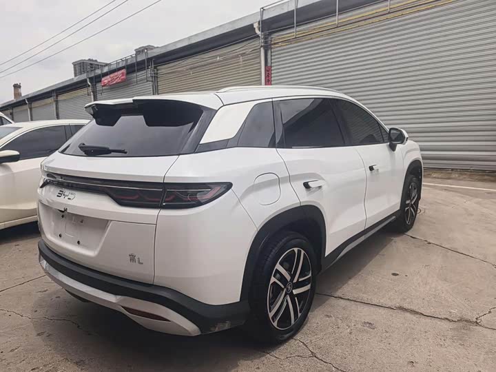 BYD Song L DM-i Hybrid, 2024 — фото 9 из 9