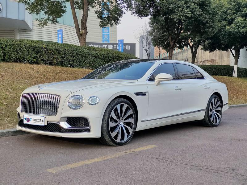 Bentley Flying Spur, 2023 — купить в Воронеже под ключ
