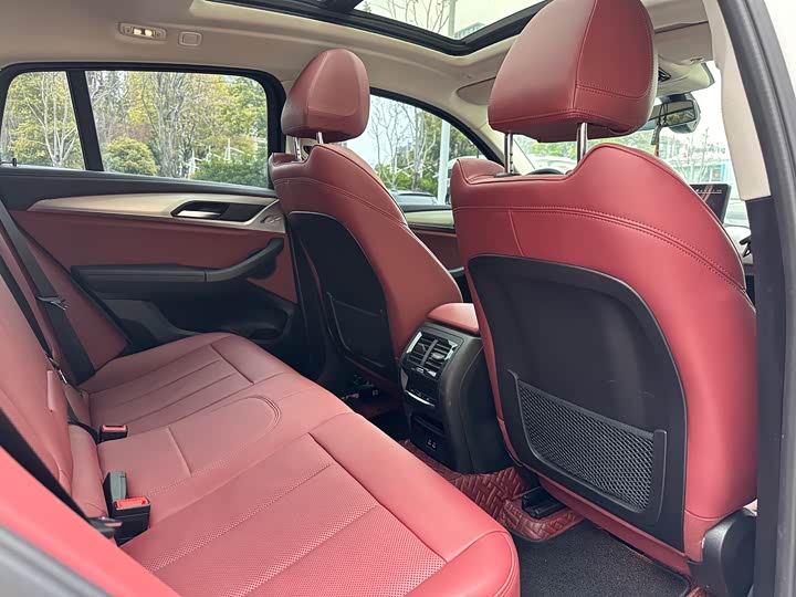 BMW X4, 2021 — фото 7 из 9