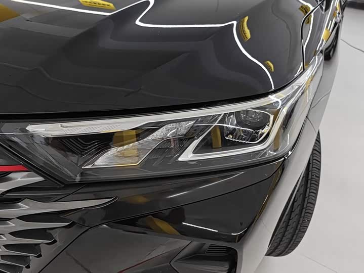 Dongfeng Aeolus AX7, 2022 — фото 5 из 9