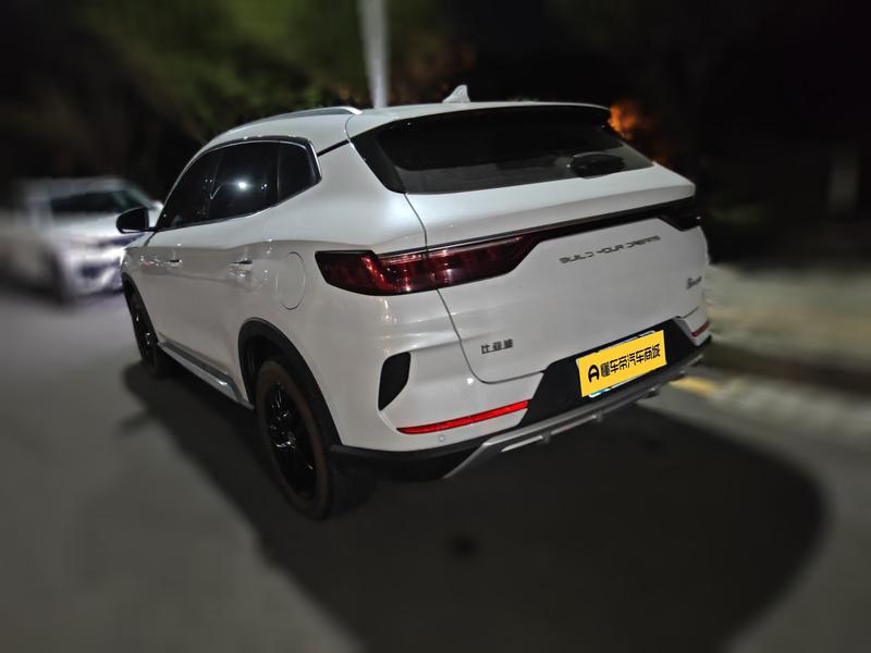 BYD Song Plus, 2021 — фото 4 из 12