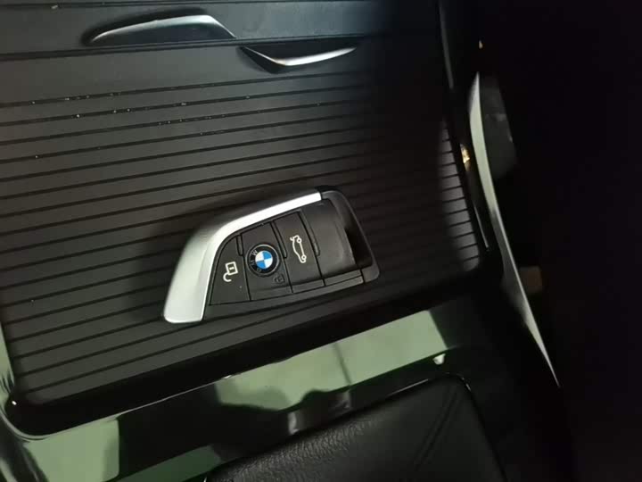 BMW X1, 2022 — фото 9 из 9