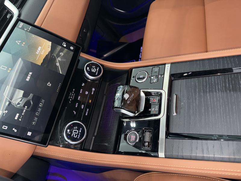 Jaguar XF L, 2022 — фото 7 из 10