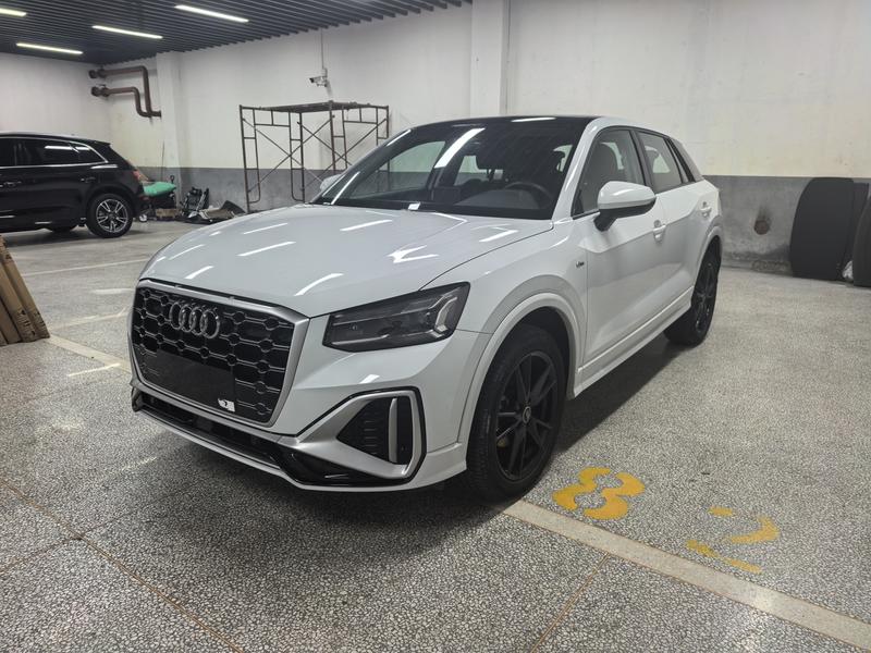 Audi Q2L, 2023 — купить в Перми под ключ