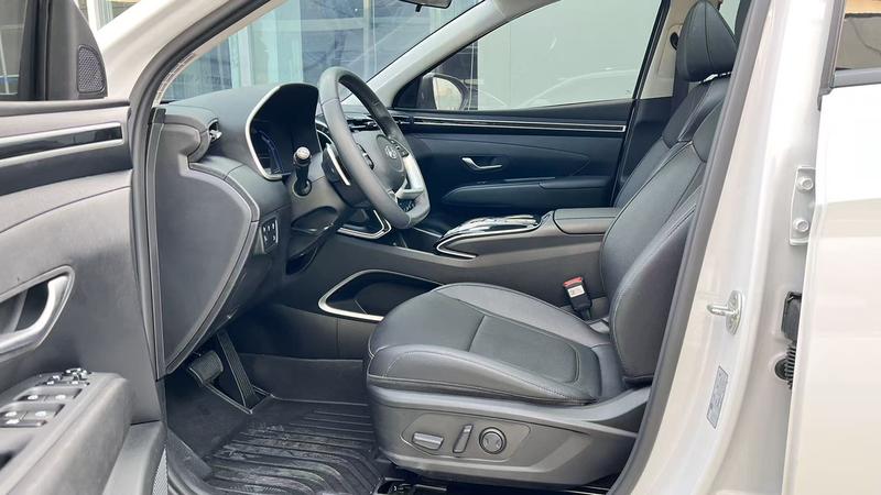 Hyundai Tucson L, 2023 — фото 12 из 12