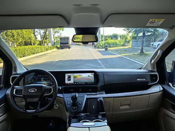 Ford Tourneo, 2023 — фото 6 из 12