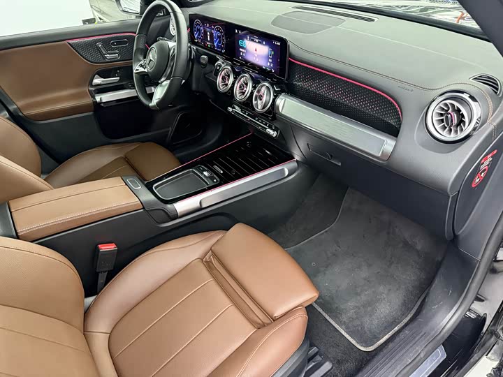Mercedes-Benz EQB, 2024 — фото 9 из 9