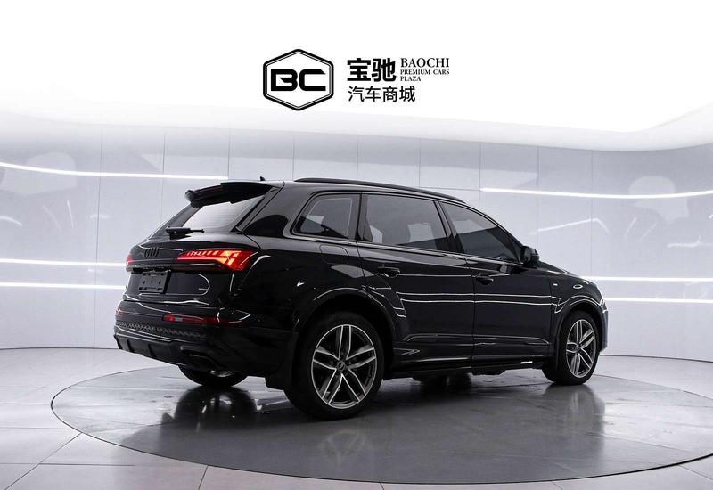 Audi Q7, 2024 — фото 4 из 12