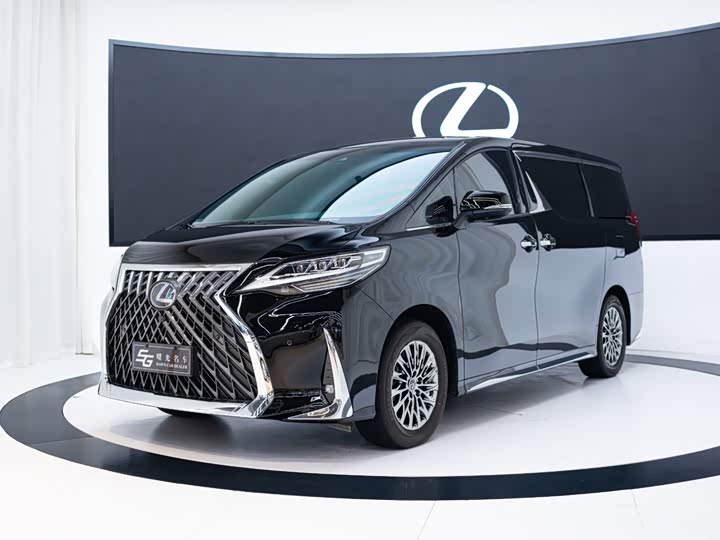 Lexus LM, 2022 — купить в Москве под ключ
