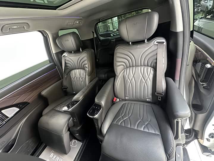 GAC Trumpchi E9, 2024 — фото 8 из 9