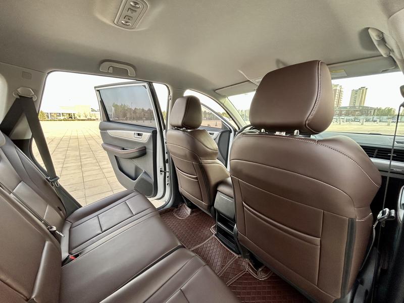 Dongfeng Forthing T5, 2022 — фото 10 из 11