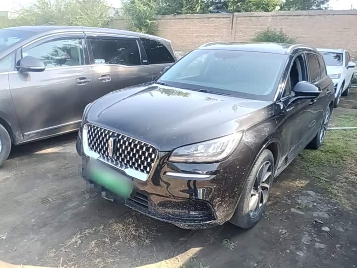Lincoln Corsair Hybrid, 2022 — купить в Кирове под ключ