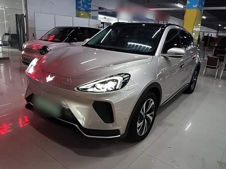 BAIC Arcfox Alpha T6, 2025 — фото 2 из 9