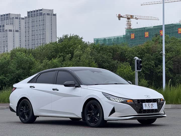 Hyundai Elantra N line, 2022 — фото 3 из 9