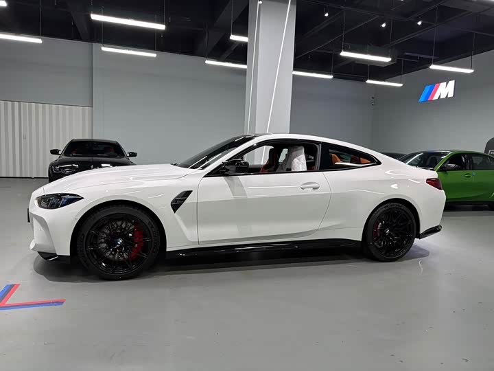 BMW M4, 2026 — фото 3 из 9
