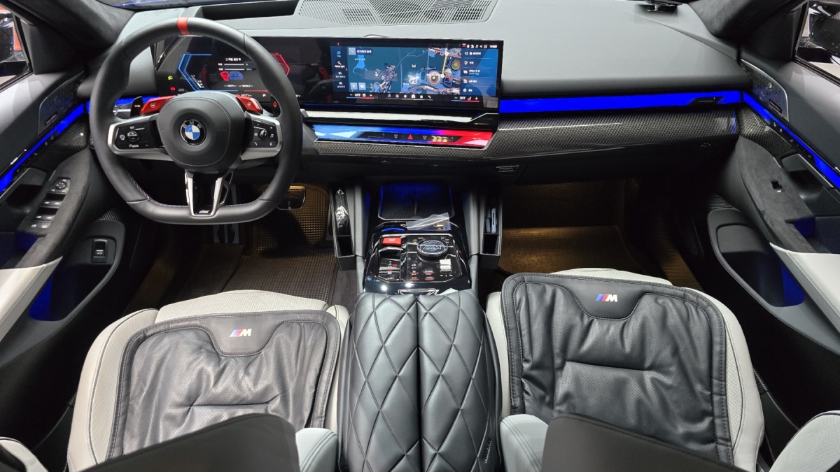 BMW M5, 2025 — фото 7 из 12
