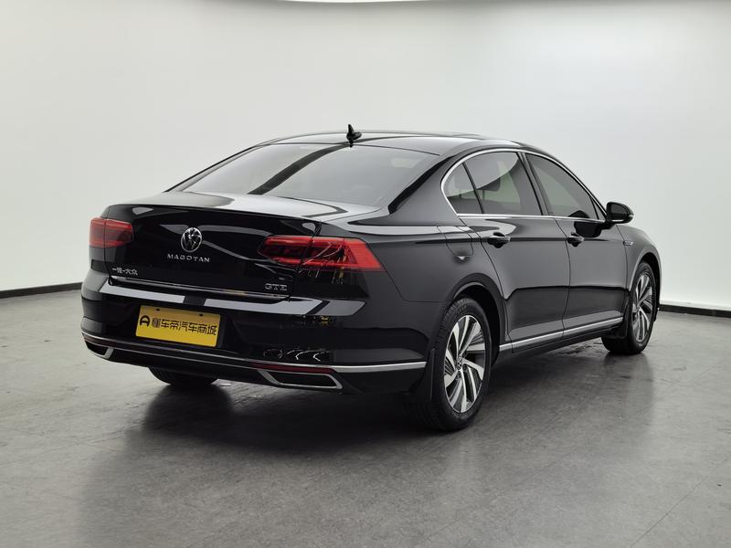 Volkswagen Magotan GTE Hybrid, 2023 — фото 7 из 12