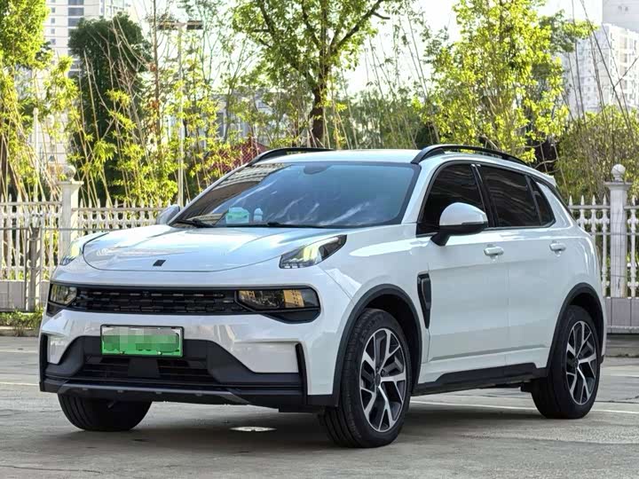 Lynk & Co 01 EM-P Hybrid, 2023 — купить в Рязани под ключ