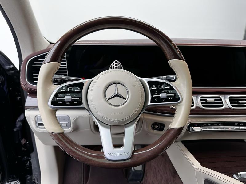 Mercedes-Benz Maybach GLS, 2023 — фото 10 из 12