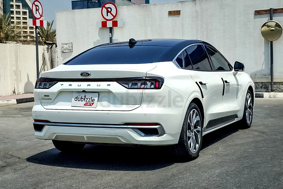 Ford Taurus, 2025 — фото 6 из 10