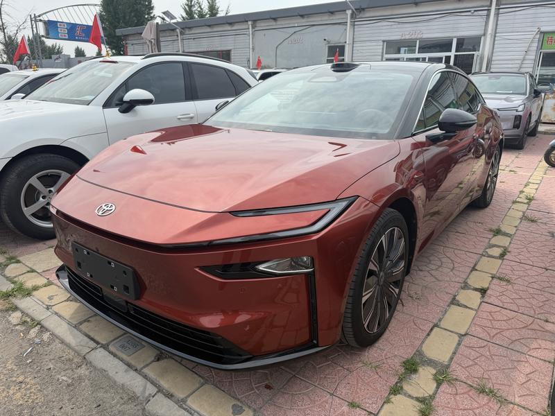 Toyota bZ7, 2026 — купить в Казани под ключ