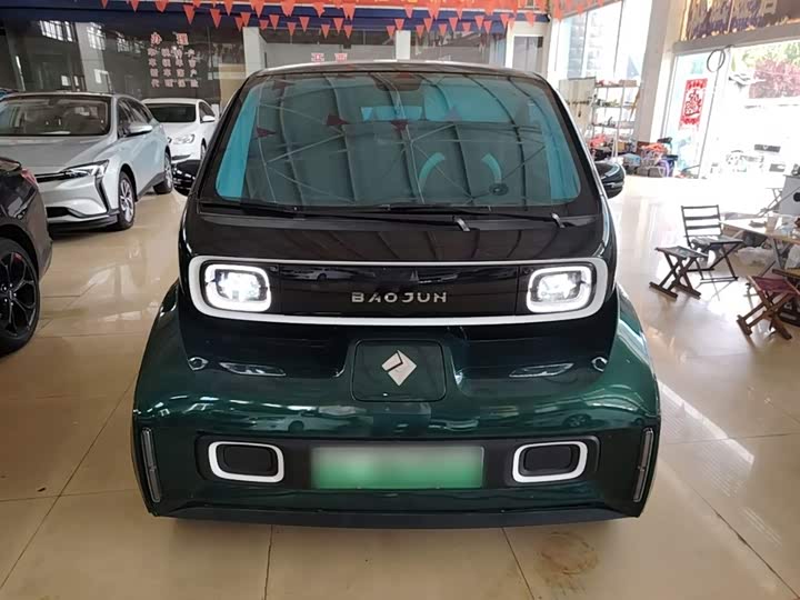 Baojun KiWi EV, 2022 — фото 3 из 9