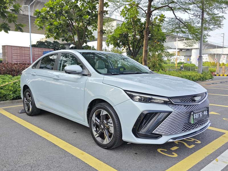 Geely Emgrand L Hi·P Hybrid, 2023 — фото 3 из 12