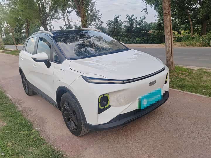 Geely Geometry E Firefly, 2023 — фото 5 из 9