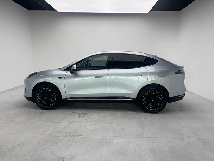 GAC Hyptec HT, 2024 — фото 3 из 9